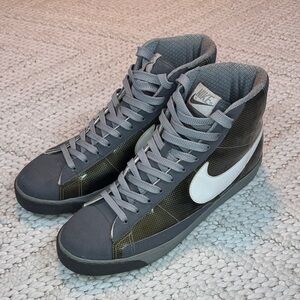 Nike Blazers size 11